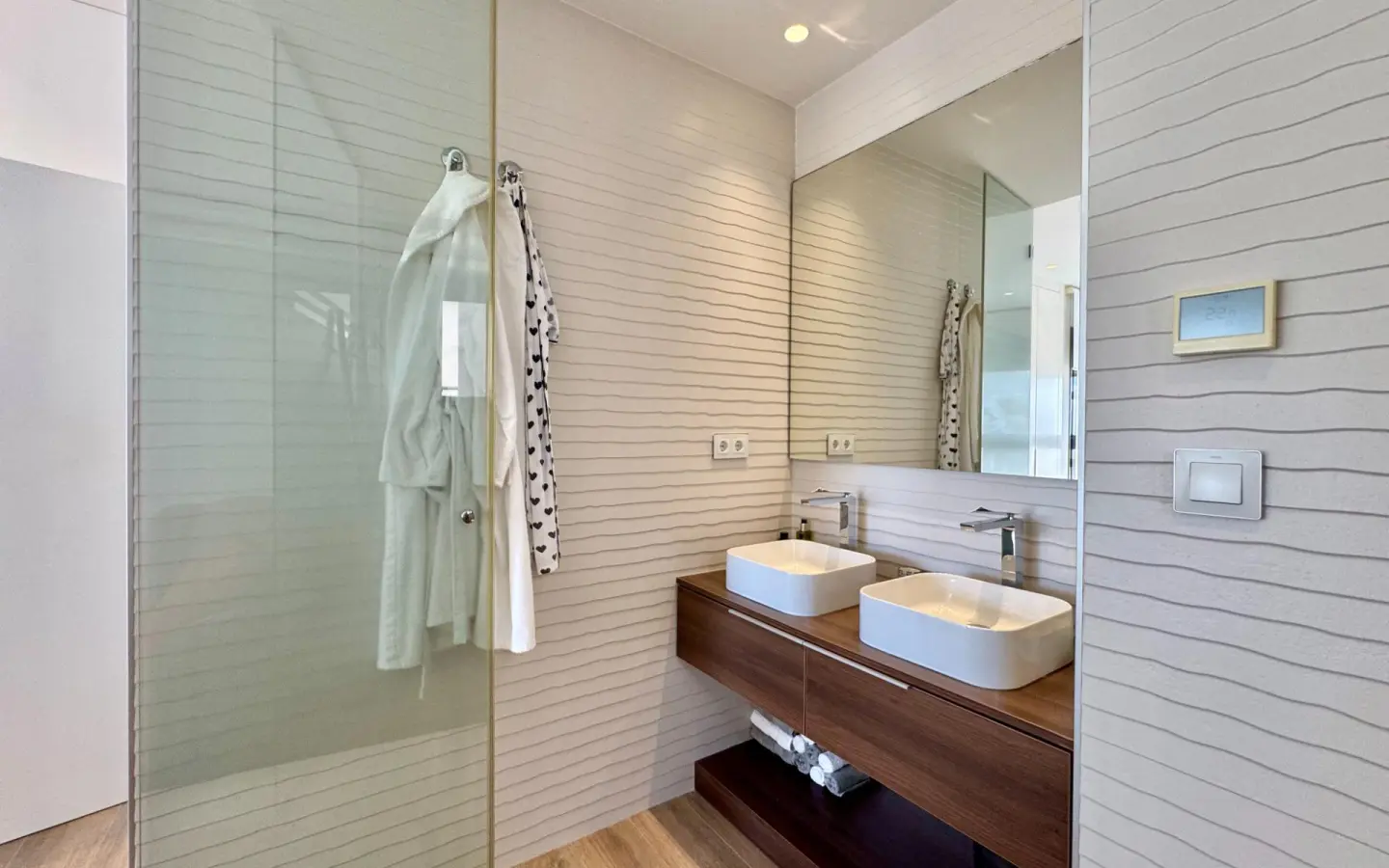 4-bedroom Villa In San Miguel De Salinas, Spain (252 M²)