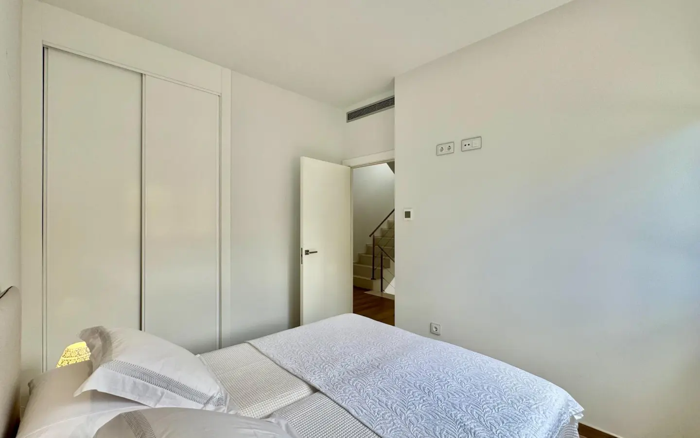 4-bedroom Villa In San Miguel De Salinas, Spain (252 M²)