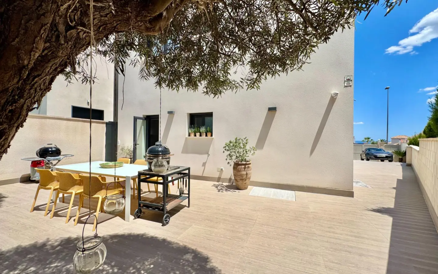 4-bedroom Villa In San Miguel De Salinas, Spain (252 M²)