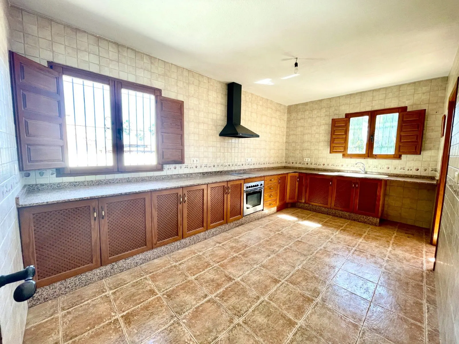 Villa Of 150 M² In Crevillent, Spain