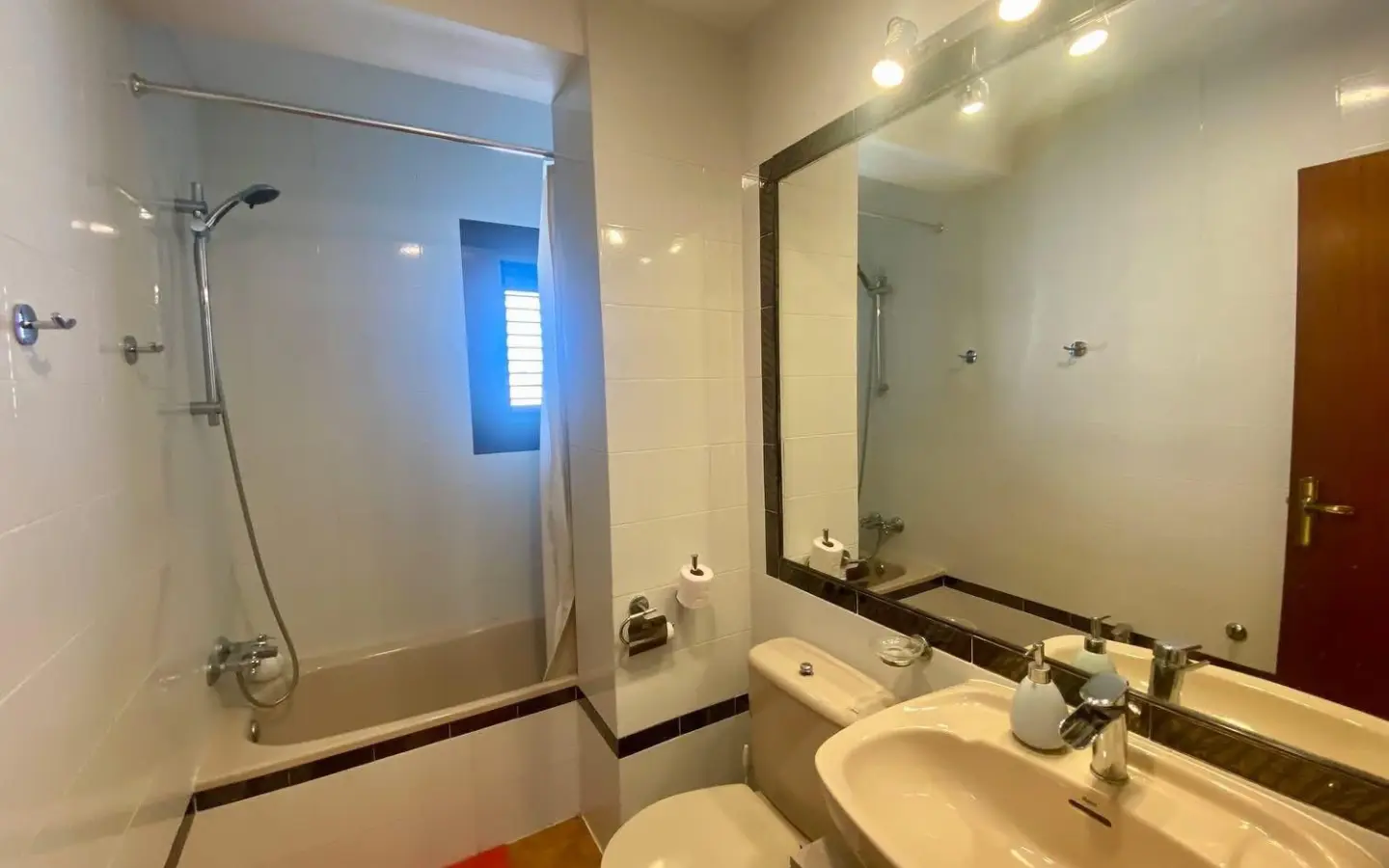 2-bedroom Apartment In Cabo Roig, Spain (71 M²)