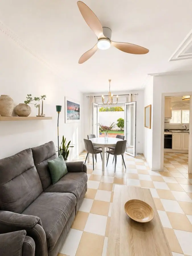 Villa Of 86 M² In Torrevieja, Spain