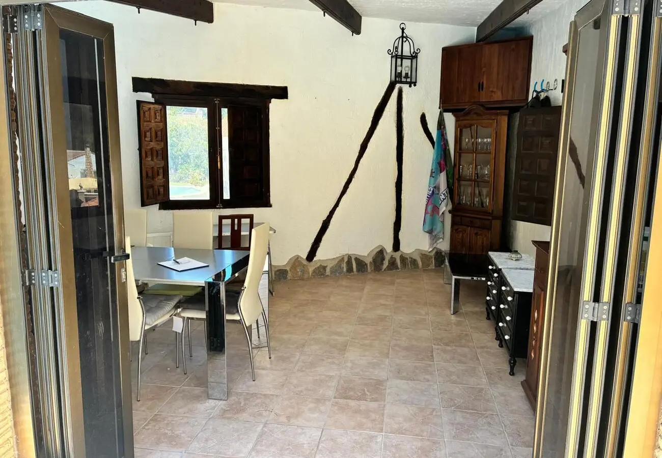 4-bedroom Villa In Torrevieja, Spain (257 M²)