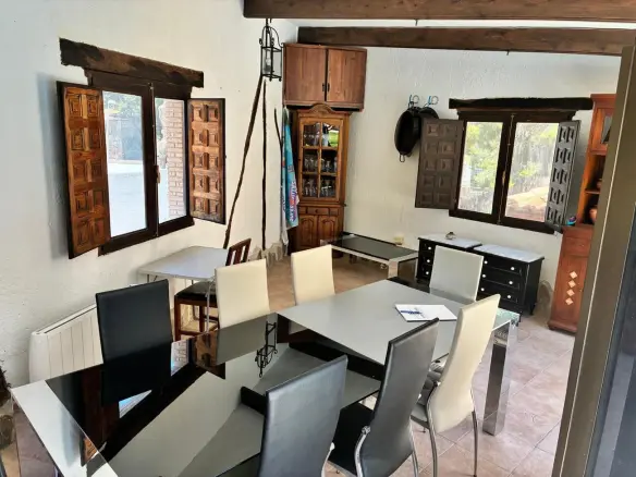 4-bedroom Villa In Torrevieja, Spain (257 M²)