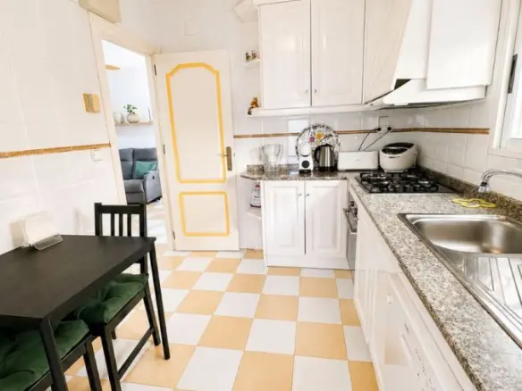 3-bedroom Villa In Torrevieja, Spain (86 M²)