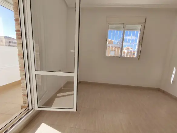 3-bedroom House In Rojales, Spain (104 M²)