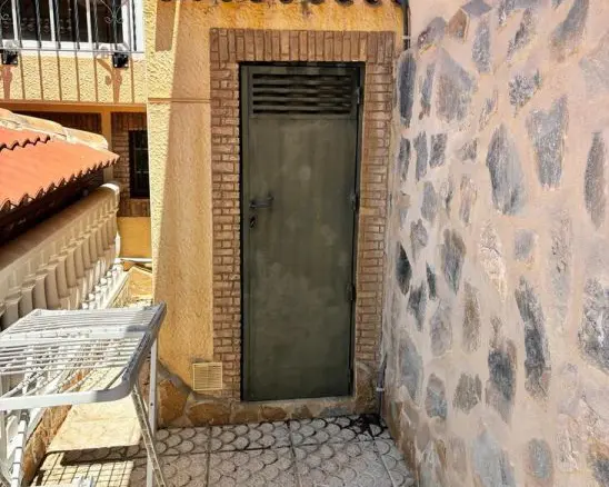 4-bedroom Villa In Torrevieja, Spain (257 M²)