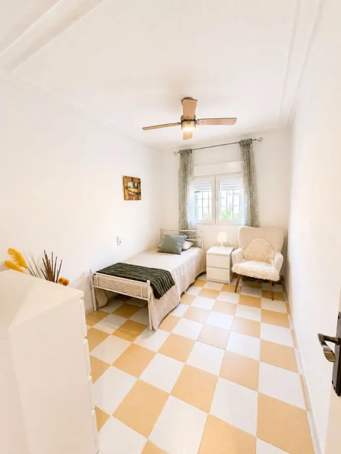 Villa Of 86 M² In Torrevieja, Spain