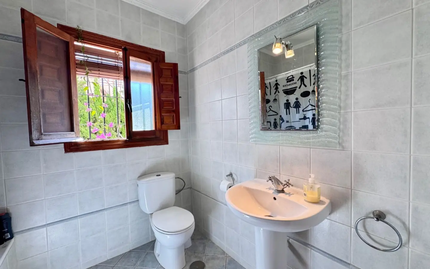 4-bedroom Villa In Orihuela Costa, Spain (133 M²)
