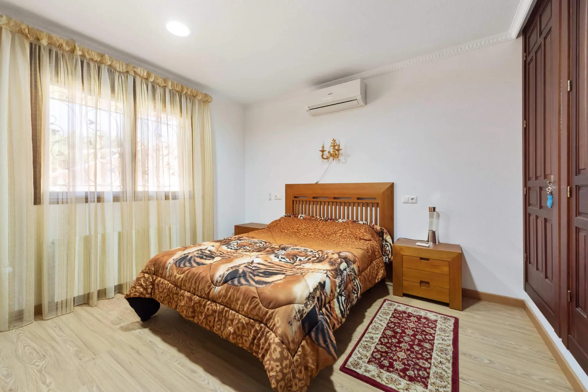 Villa Of 280 M² In Orihuela Costa