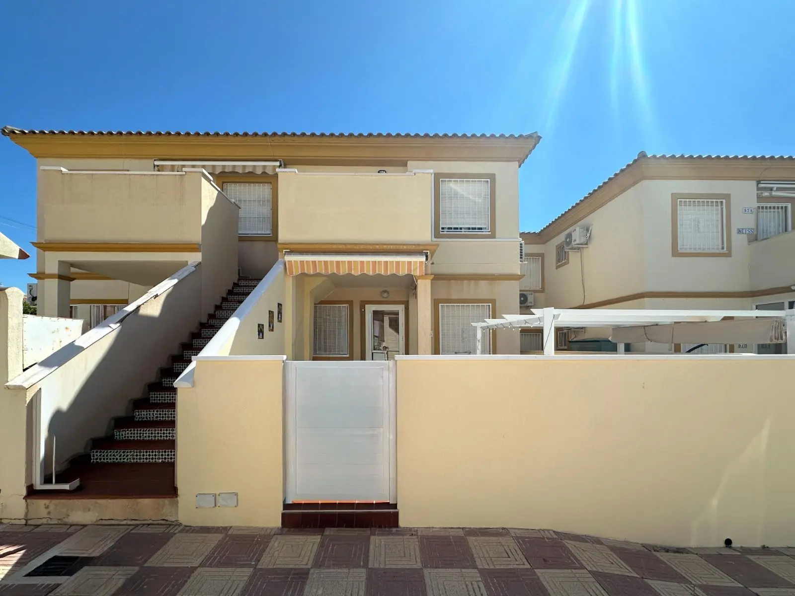 Bungalow Of 50 M² With [features] In Orihuela Costa, Spain