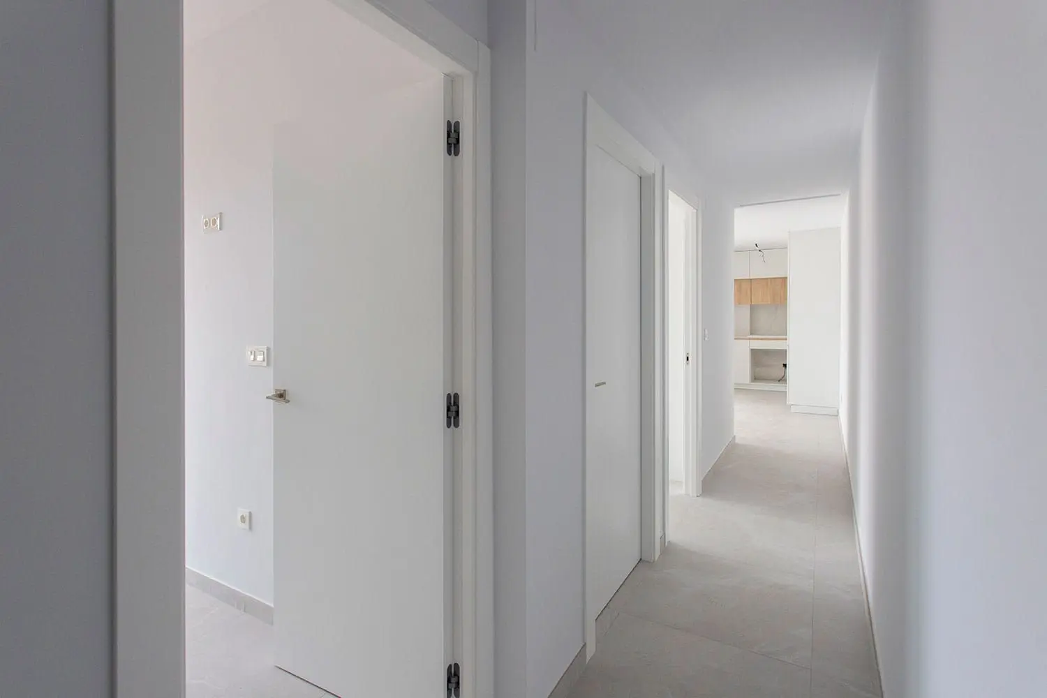 Apartment Of 88 M² With Sea Views In Torrevieja