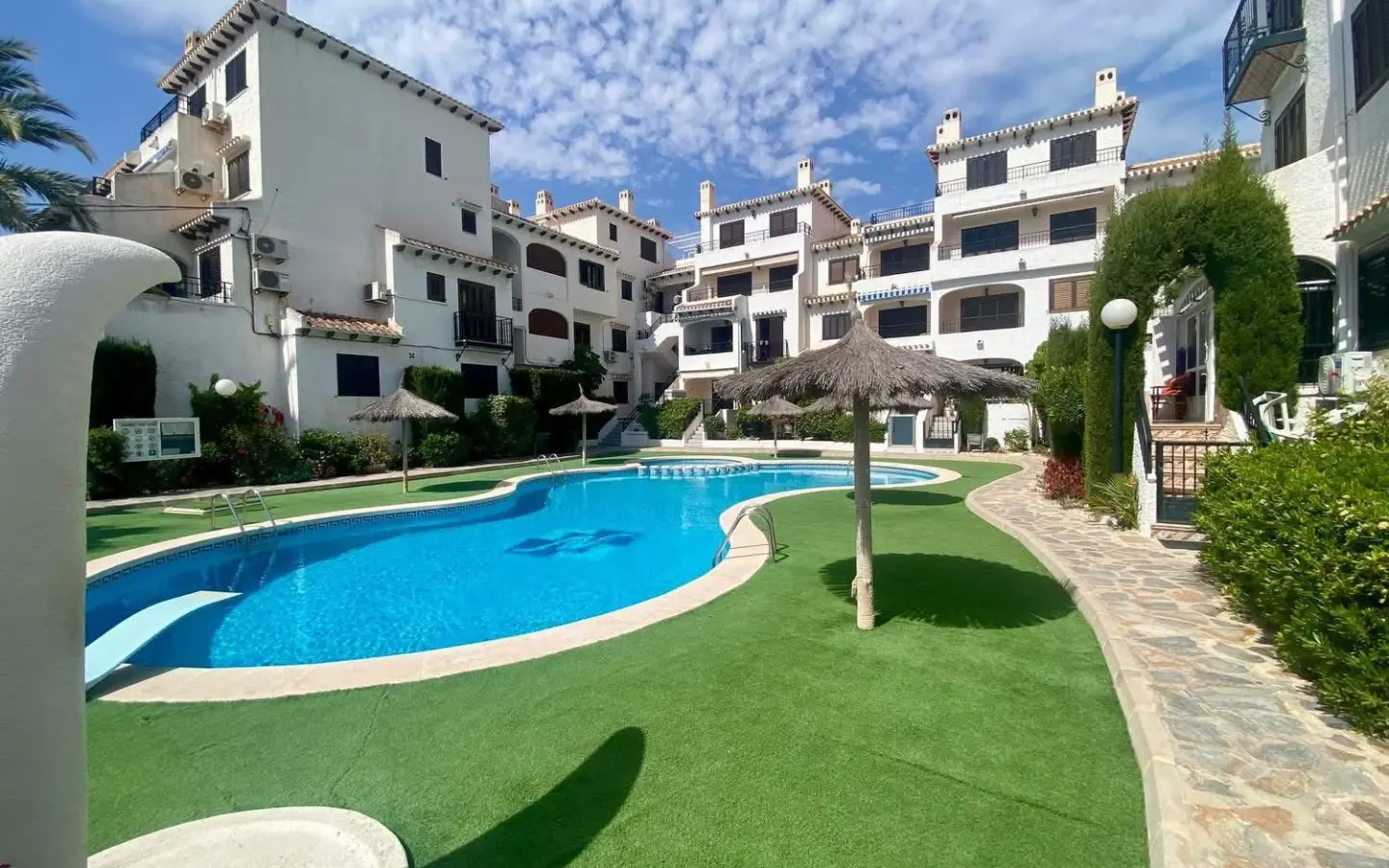 2-bedroom Apartment In Cabo Roig, Spain (71 M²)