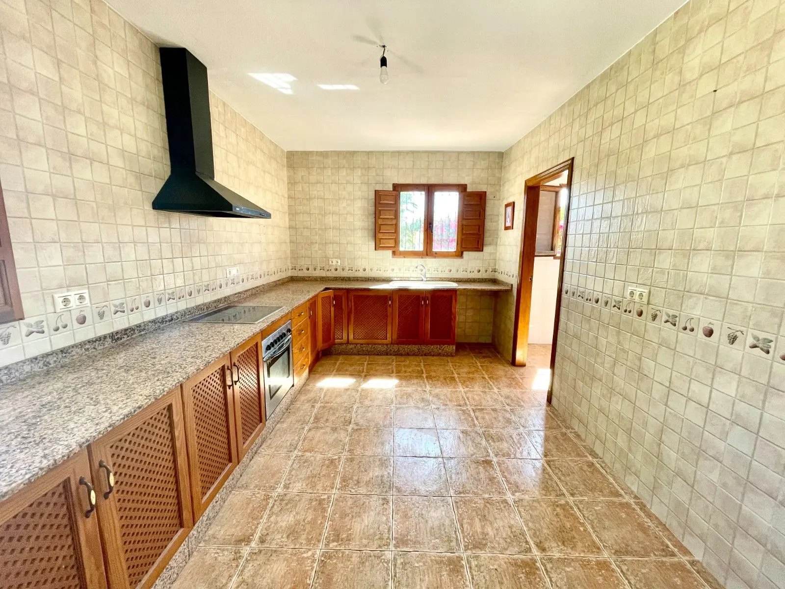 Villa Of 150 M² In Crevillent, Spain