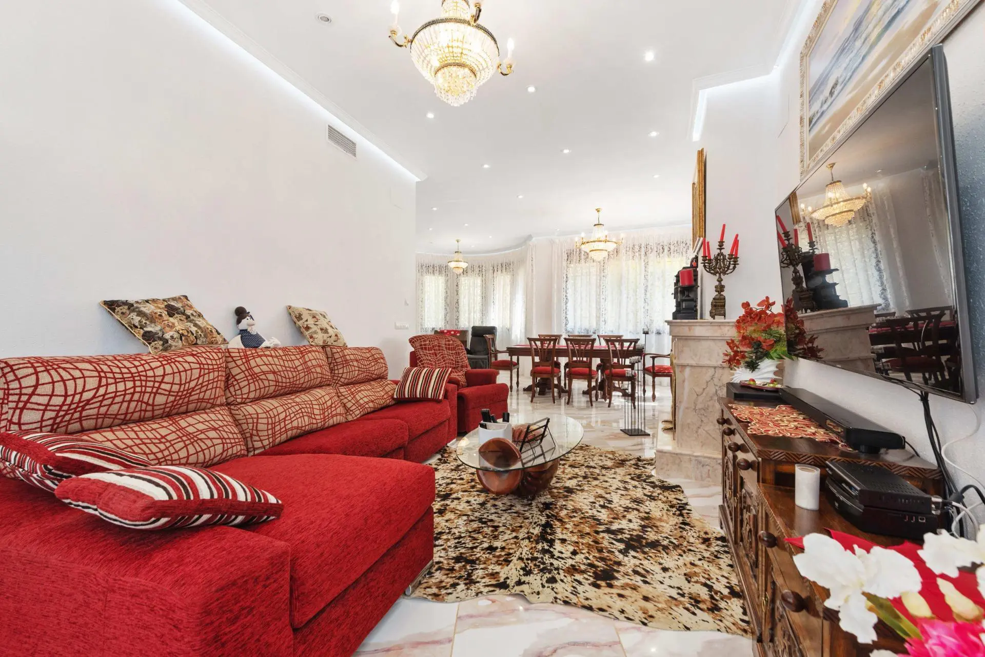 Villa Of 280 M² In Orihuela Costa