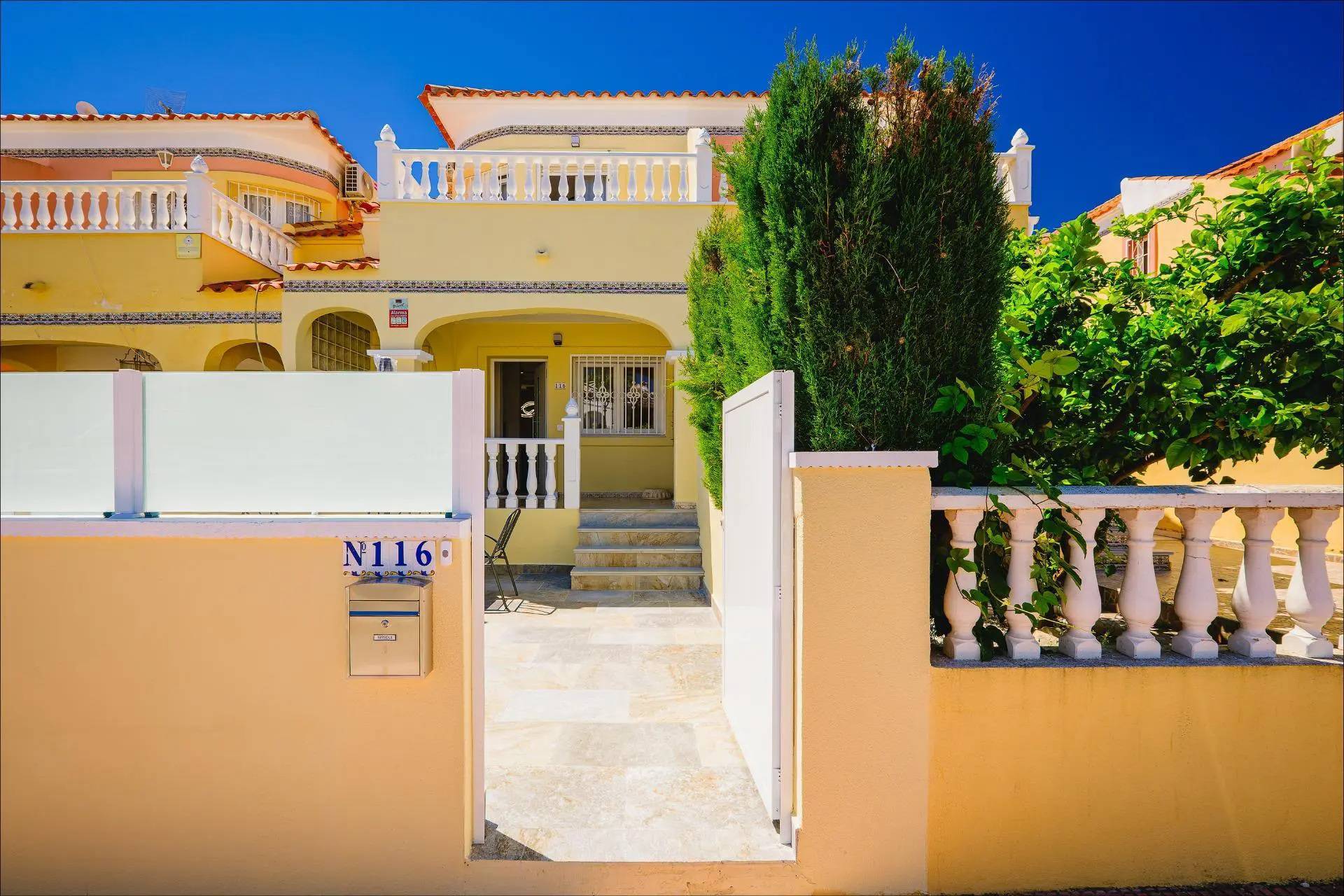 House Of 84 M² In Orihuela Costa, Spain