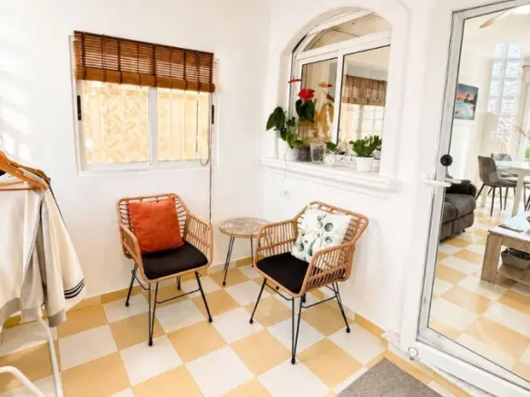 3-bedroom Villa In Torrevieja, Spain (86 M²)