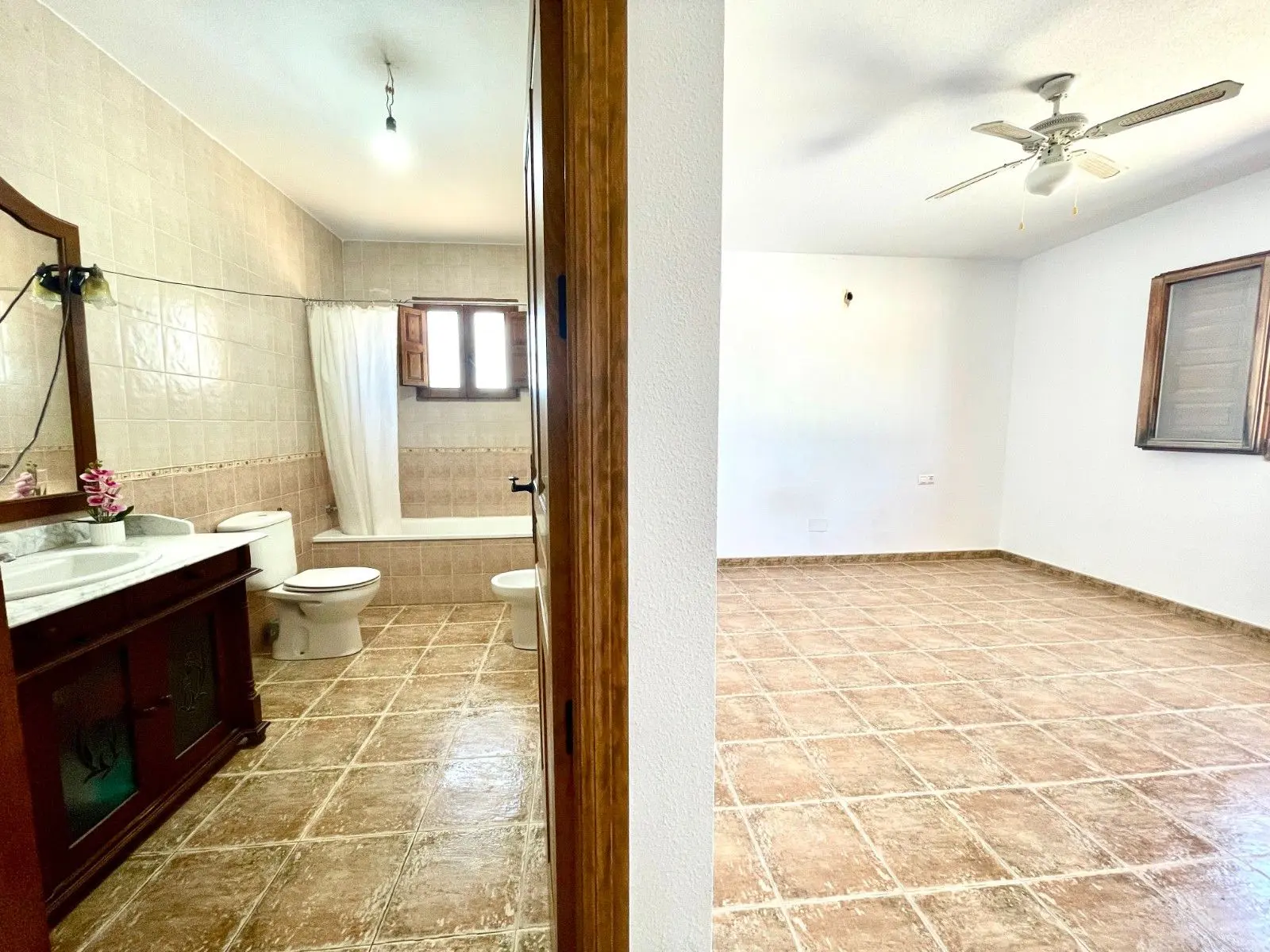 Villa Of 150 M² In Crevillent, Spain
