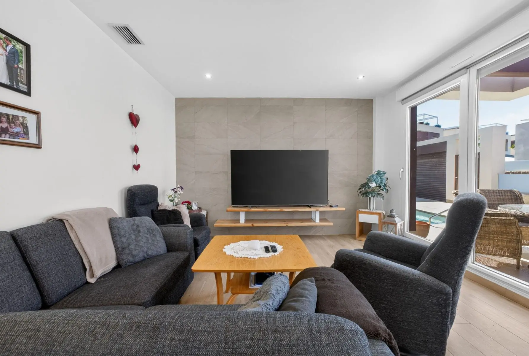 Villa Of 97 M² In Rojales, Spain