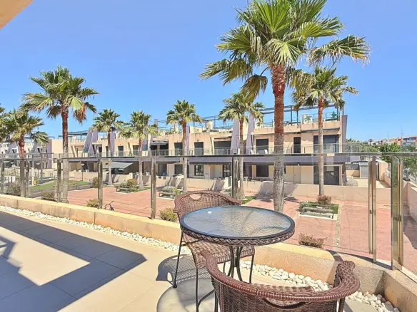 3-bedroom Penthouse In Pilar De La Horadada, Spain (108 M²)