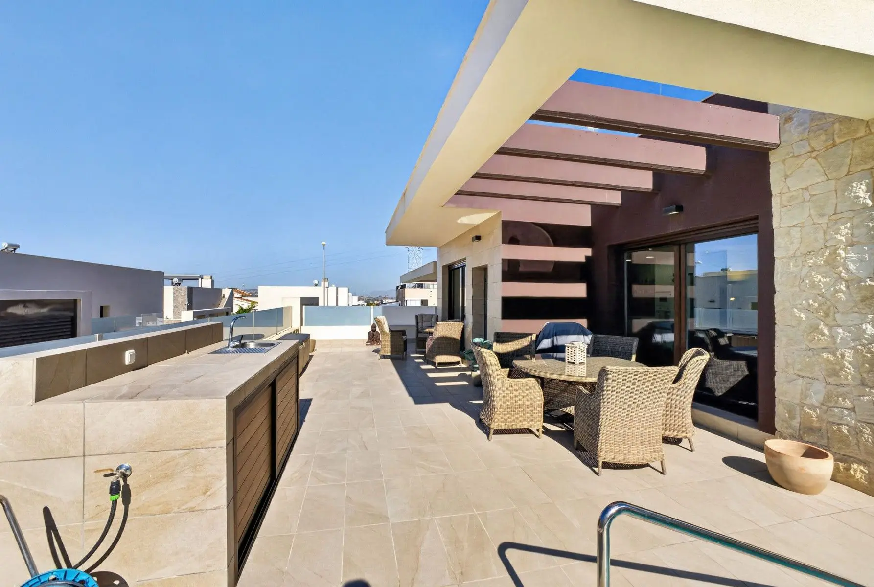 Villa Of 97 M² In Rojales, Spain