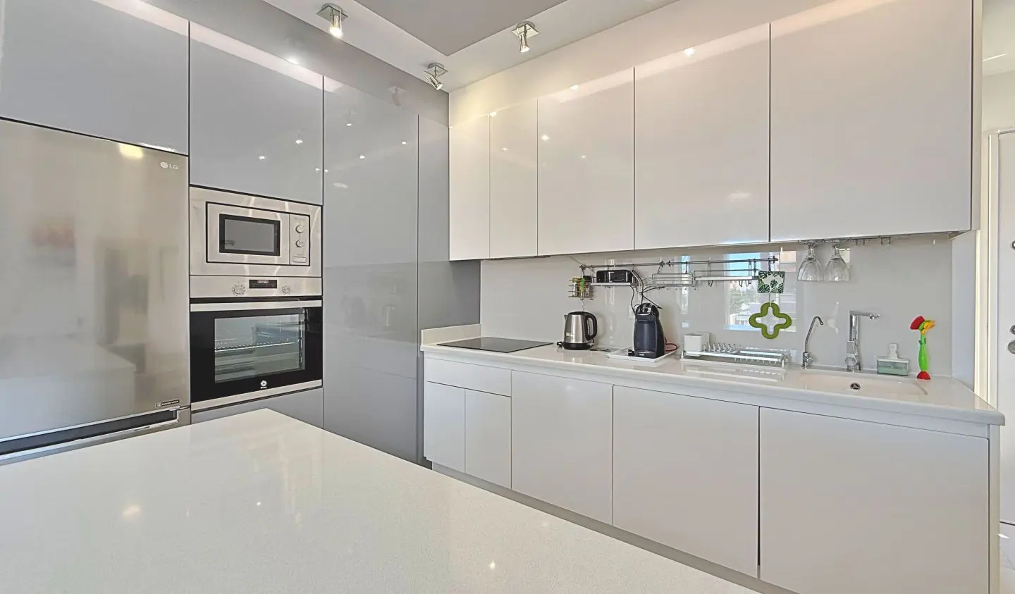 3-bedroom Penthouse In Pilar De La Horadada, Spain (108 M²)