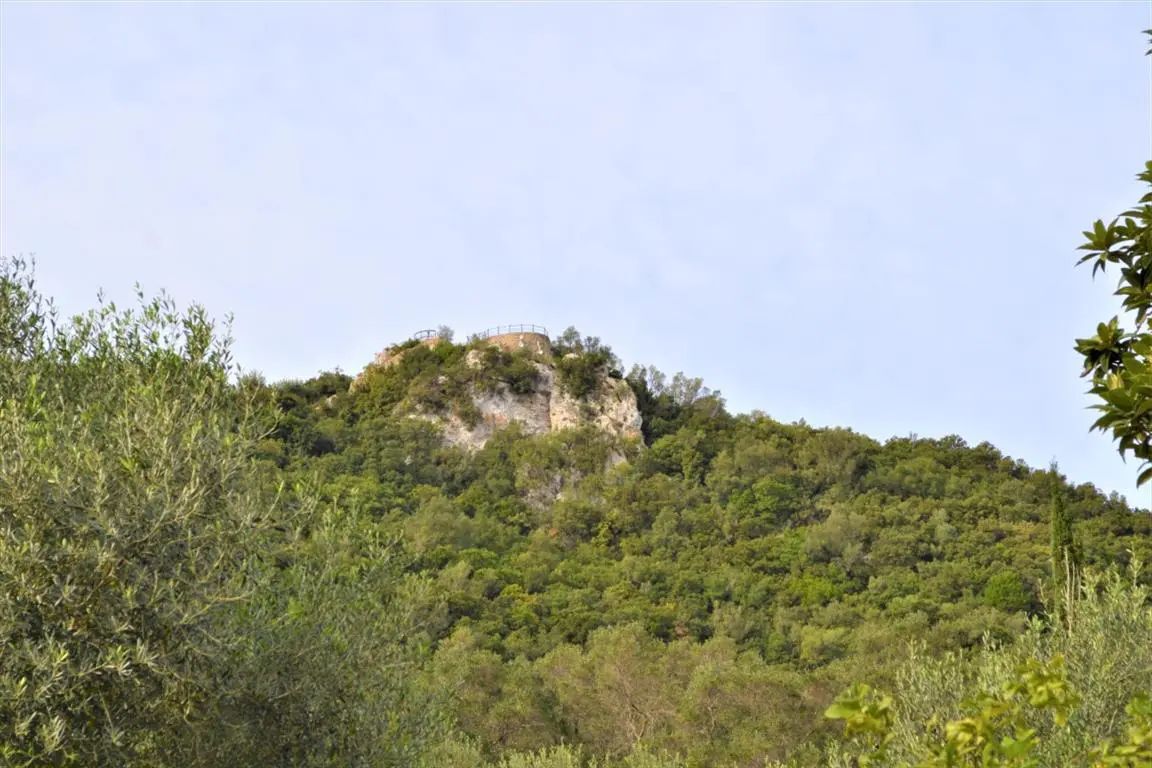 Land Of 3136 M² In Corfu