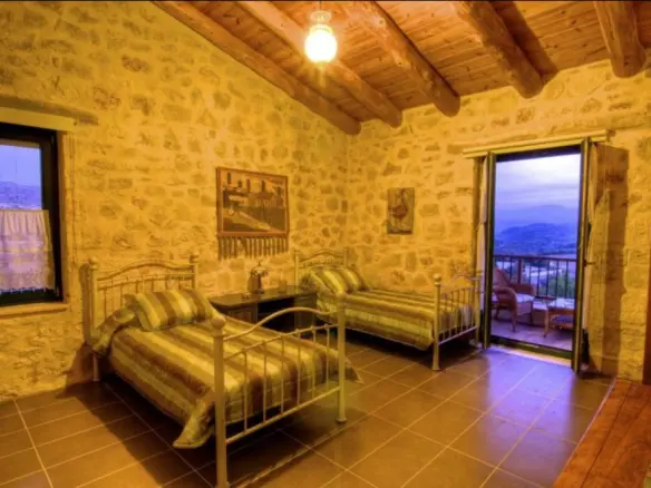 Villa Of 450 M² In Crete