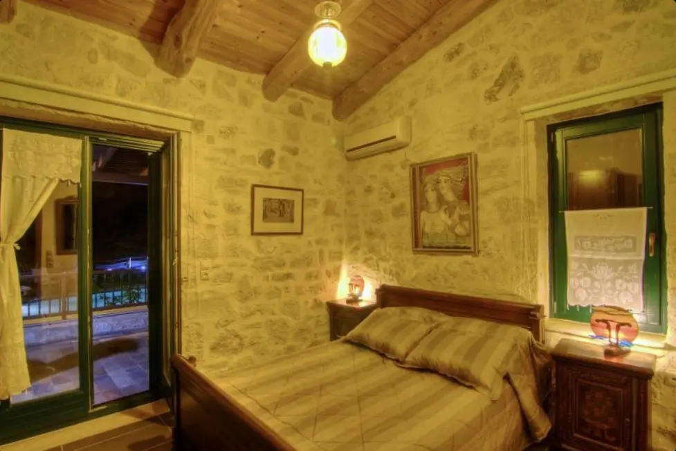 Villa Of 450 M² In Crete