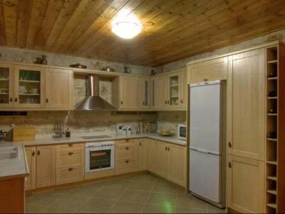 Villa Of 450 M² In Crete