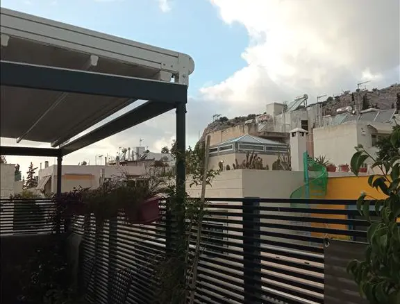 Detached House Of 374 M² In Athens