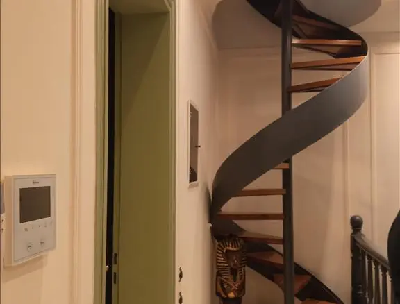 Detached House Of 374 M² In Athens