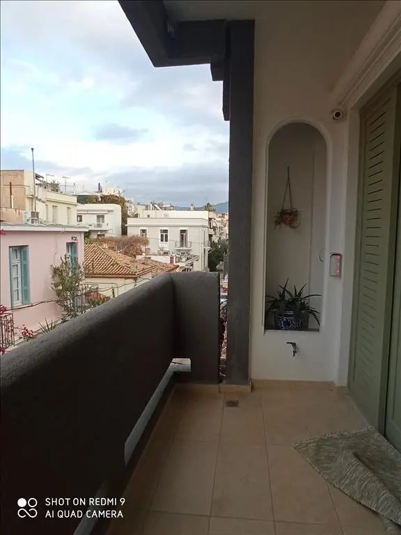 Detached House Of 374 M² In Athens