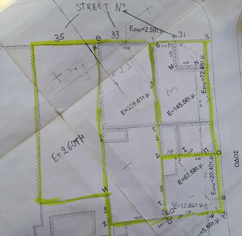 Land Of 326 M² In Thessaloniki