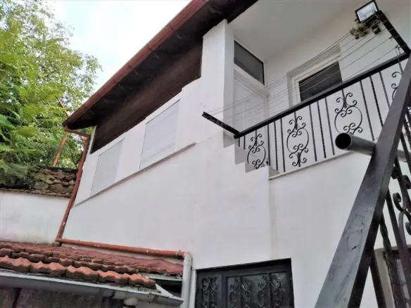 Detached House In Giannitsa, Greece (295 M²)