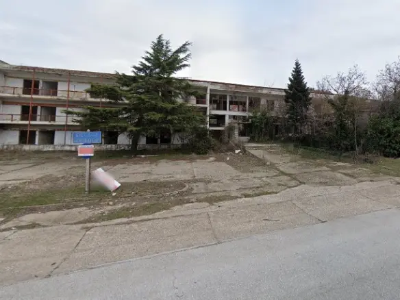 Hotel In Polikastro, Greece (1.600 M²)