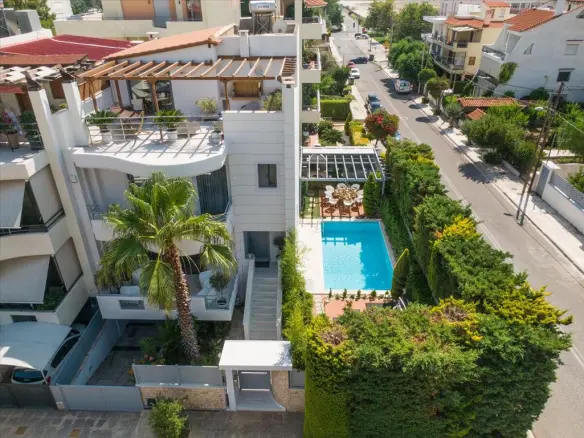 For Sale Detached House 270 M² In Athens