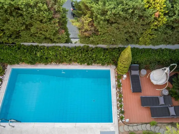 Detached House Of 270 M² In Athens