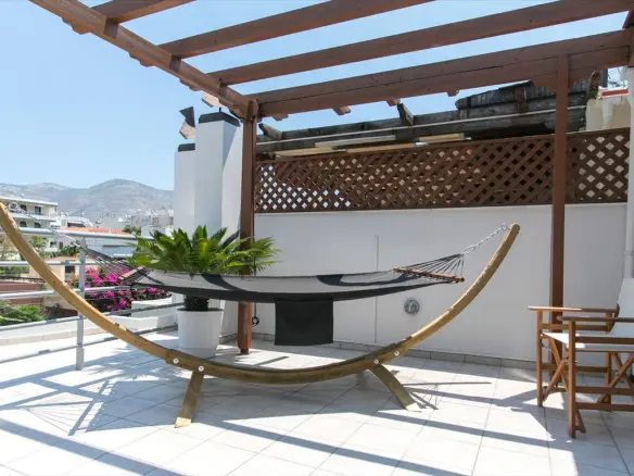 Detached House Of 270 M² In Athens