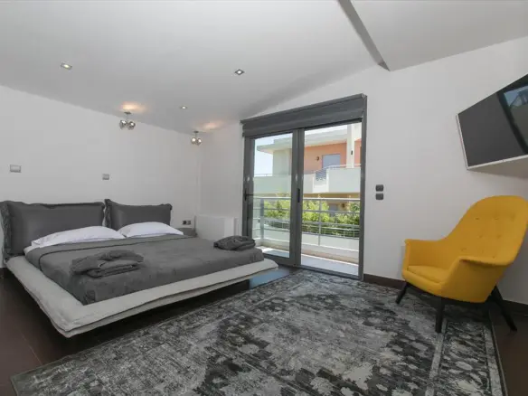 Detached House Of 270 M² In Athens