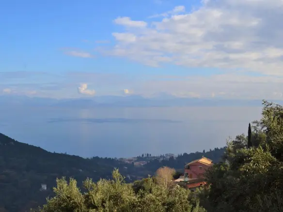Land Of 4420 M² In Corfu