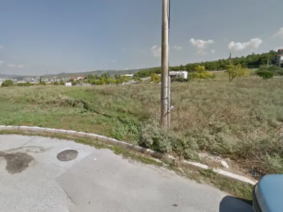 Land Of 3940 M² In Thessaloniki