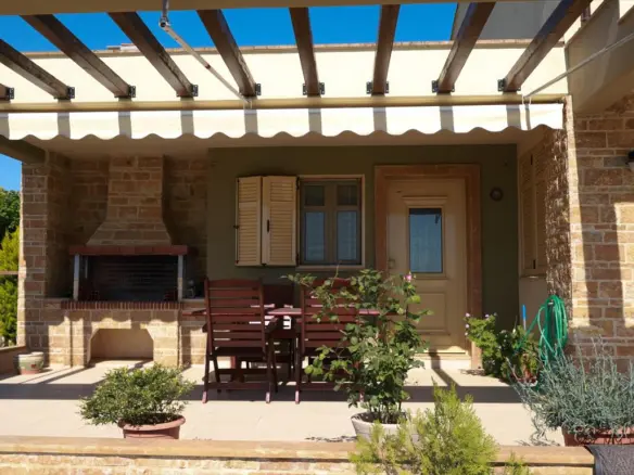 Villa Of 500 M² In The Suburbs Of Thessaloniki