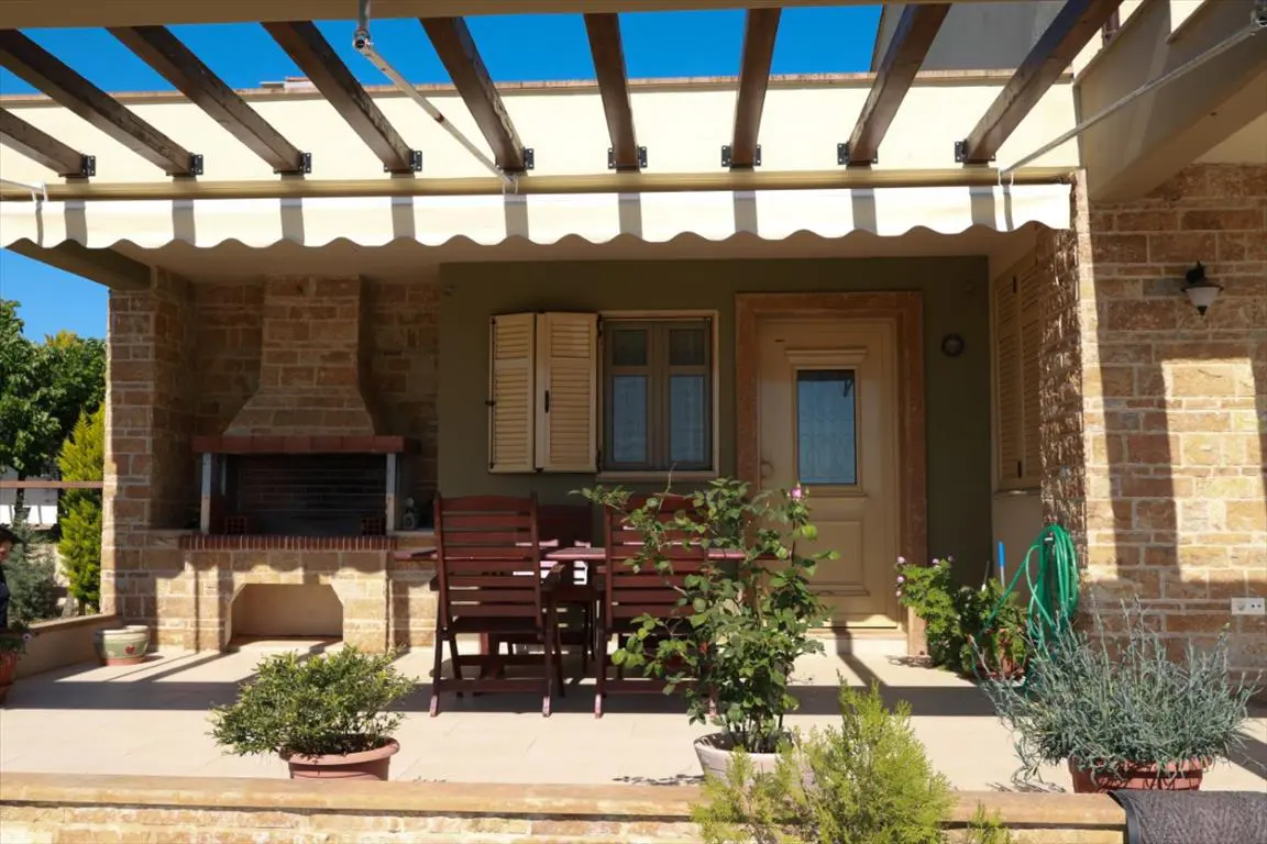 Villa Of 500 M² In The Suburbs Of Thessaloniki