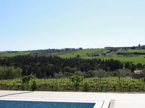 Villa Of 500 M² In The Suburbs Of Thessaloniki