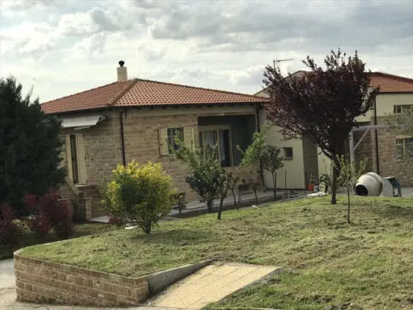 Villa Of 500 M² In The Suburbs Of Thessaloniki