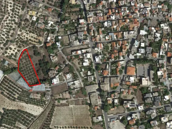 Land Of 2800 M² In Crete