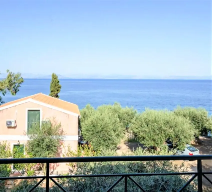 Villa Of 400 M² In Corfu