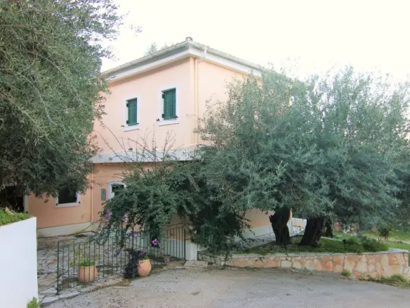 Villa In Corfu, Greece (400 M²)