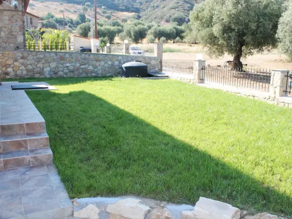 3-bedroom Detached House In Kassandra, Greece (116 M²)